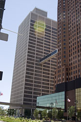 Bridge between buildings